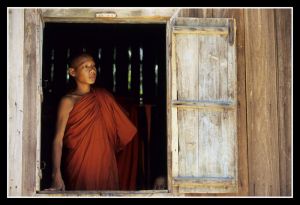 Buddhist Monks_06.jpg